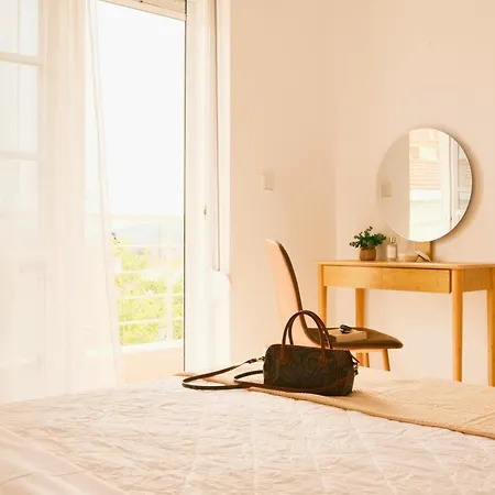 Anastasia * Apolakkia