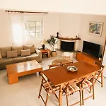 Anastasia Villa