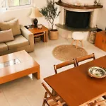 Anastasia Villa *