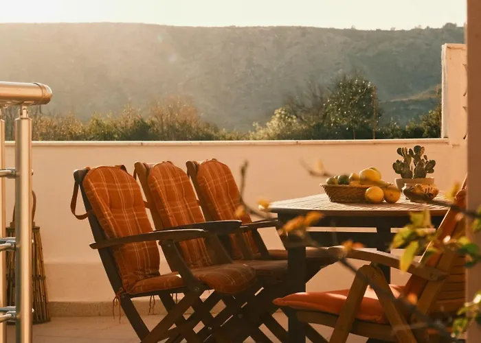 Anastasia Villa Apolakkia