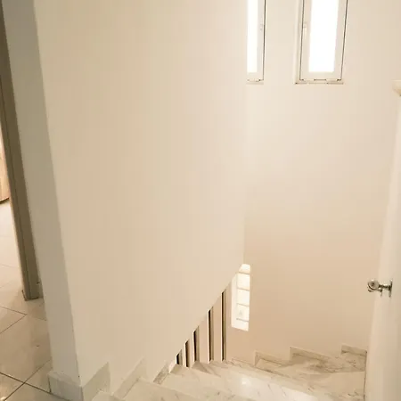 Anastasia Villa *